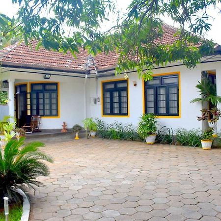 Old Park Villa 자프나 외부 사진