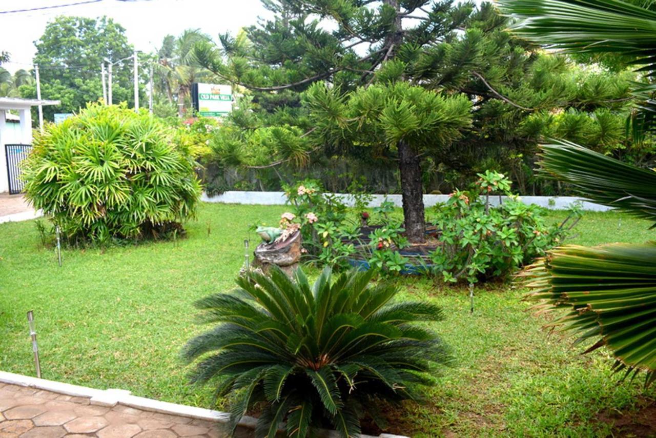 Old Park Villa 자프나 외부 사진