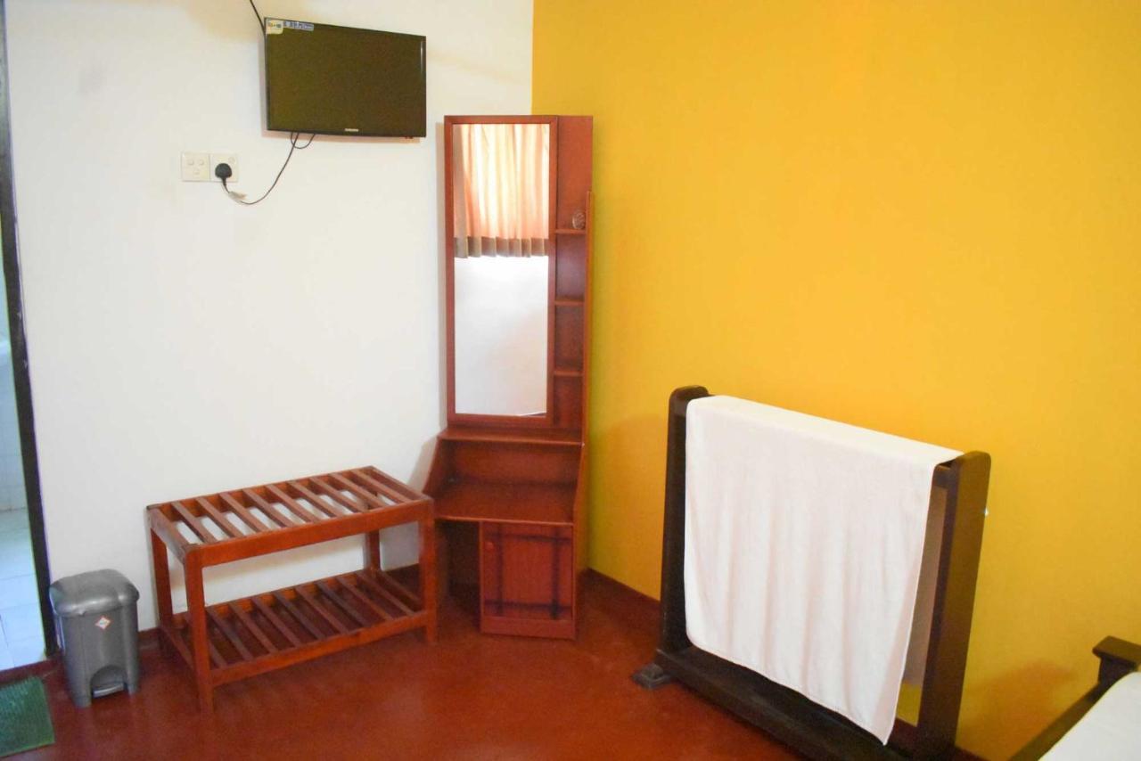 Old Park Villa 자프나 외부 사진